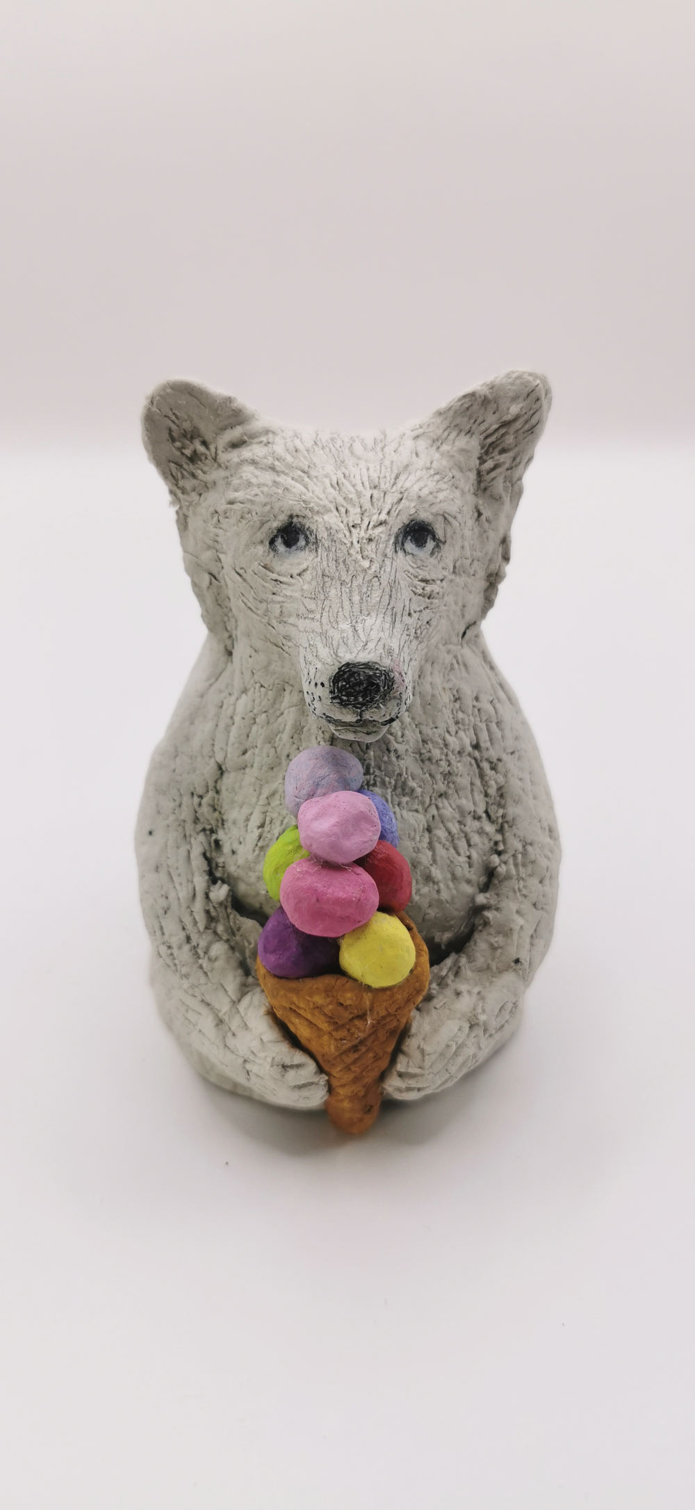 Icebear eating Icecream